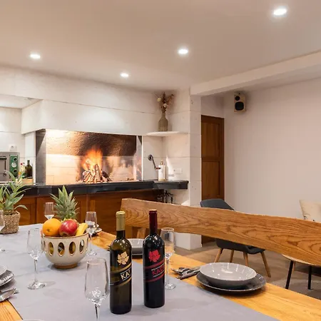 Apartamento Deluxe Vucko Makarska