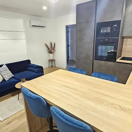 Apartment Deluxe Vucko