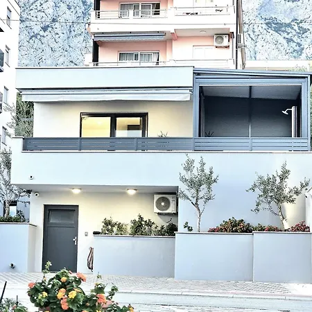 Deluxe Vucko Apartman Makarska
