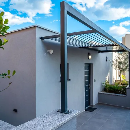 Deluxe Vucko Apartman *